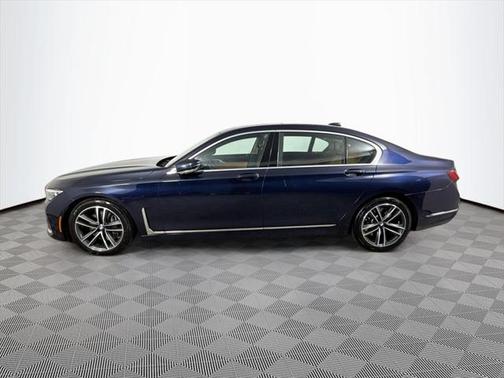 2021 BMW 750 i xDrive
