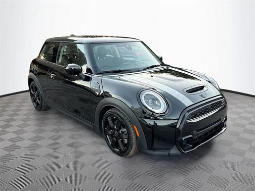 2023 MINI Hardtop Cooper S