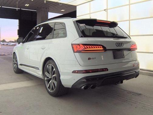 2021 Audi SQ7 4.0T Premium Plus