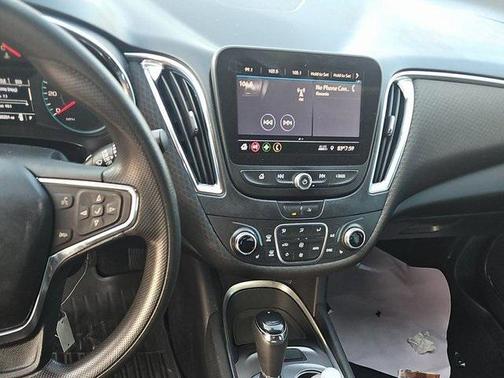 2020 Chevrolet Malibu FWD LT