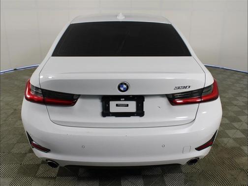Alpine White 2019 BMW 330 330i