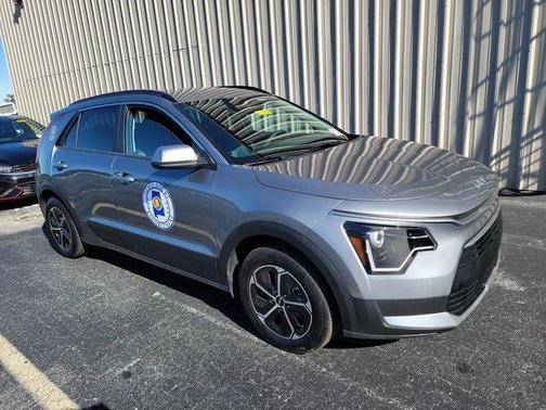 2025 Kia Niro LX