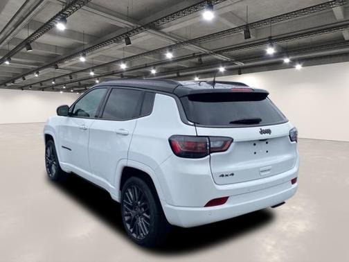 2022 Jeep Compass Altitude