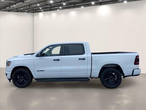 Bright White Clearcoat 2023 RAM 1500 Laramie