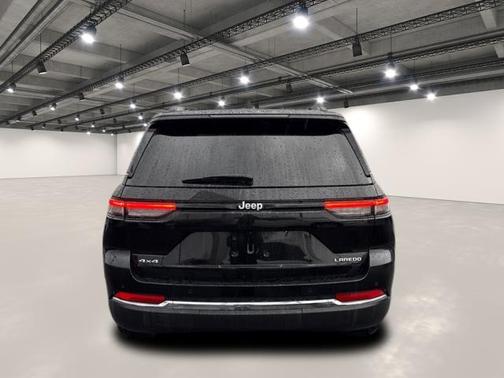 2024 Jeep Grand Cherokee Laredo X