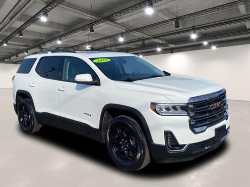 2021 GMC Acadia AT4