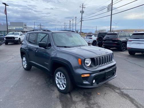 2023 Jeep Renegade Latitude
