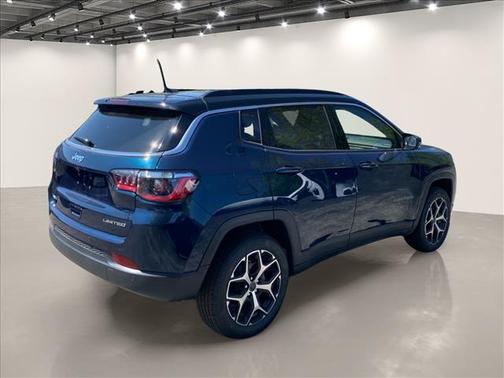 Fathom Blue Pearlcoat 2026 Jeep Compass Limited