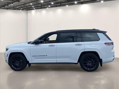 Bright White Clearcoat 2025 Jeep Grand Cherokee L Summit
