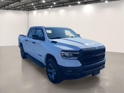 Bright White Clearcoat 2023 RAM 1500 Big Horn