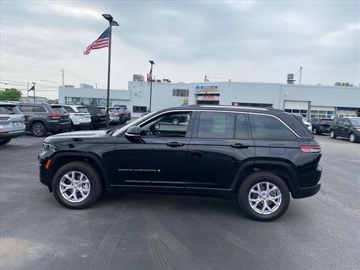 2022 Jeep Grand Cherokee Limited