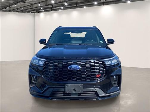 Black Metallic 2025 Ford Explorer ST