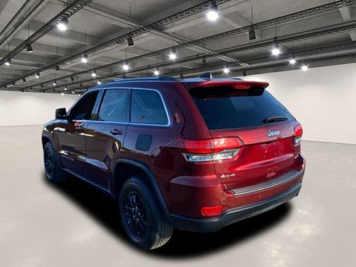 2020 Jeep Grand Cherokee Laredo E