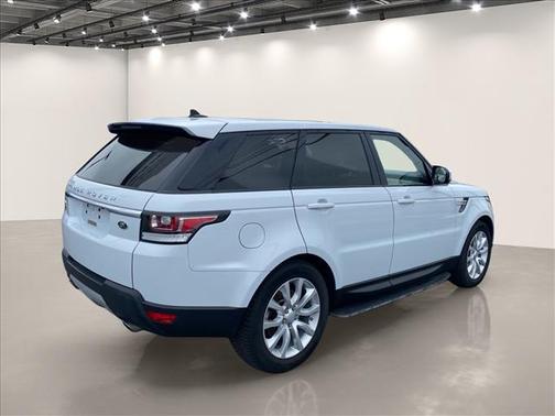 Yulong White 2015 Land Rover Range Rover Sport Supercharged HSE