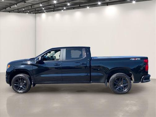 Black 2022 Chevrolet Silverado 1500 RST