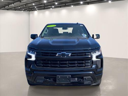 Black 2022 Chevrolet Silverado 1500 RST