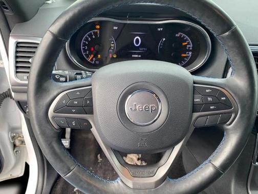 2019 Jeep Grand Cherokee Upland