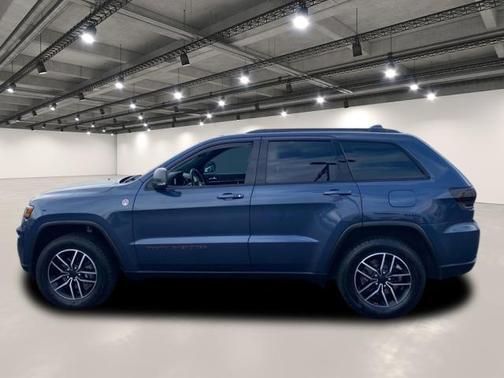 2020 Jeep Grand Cherokee Trailhawk