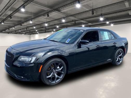 2023 Chrysler 300 S