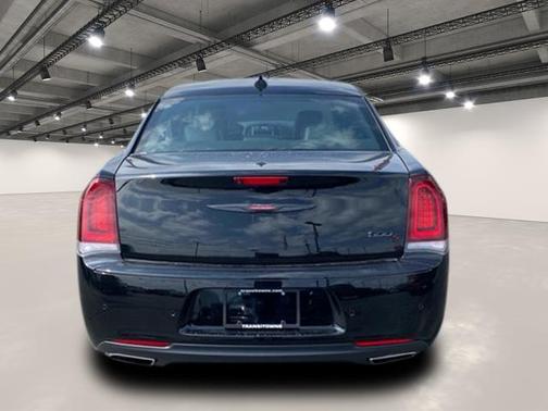 2023 Chrysler 300 S