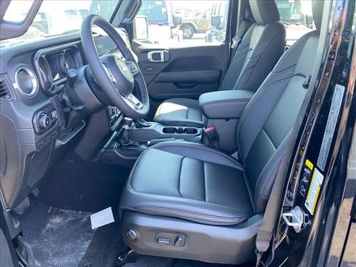 Black Clearcoat 2026 Jeep Wrangler Sahara