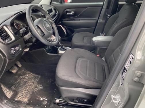 2022 Jeep Renegade Latitude