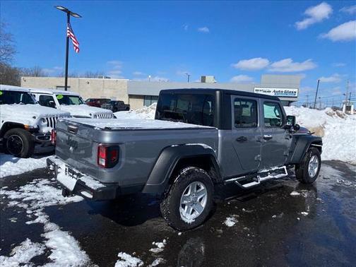 2020 Jeep Gladiator Sport