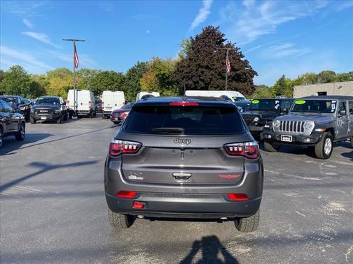 2024 Jeep Compass Trailhawk
