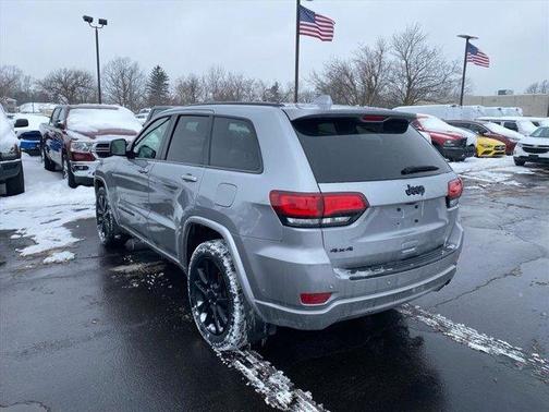 2020 Jeep Grand Cherokee Altitude