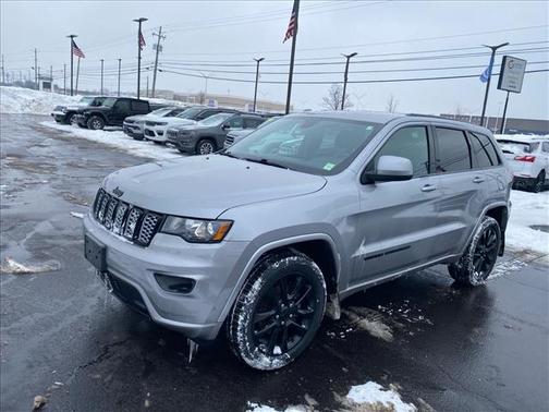 2020 Jeep Grand Cherokee Altitude