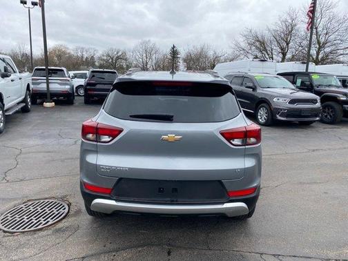 Sterling Gray Metallic 2023 Chevrolet Trailblazer LT