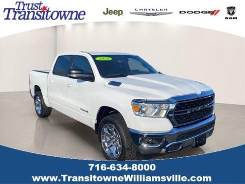 Bright White Clearcoat 2022 RAM 1500 Big Horn