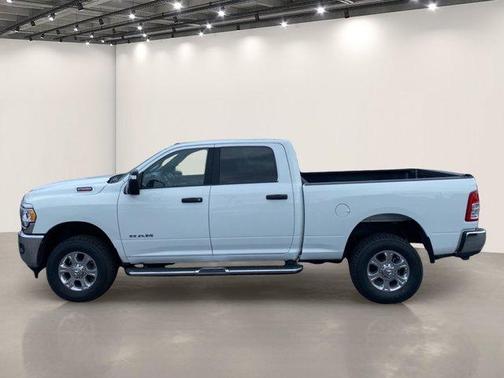 Bright White Clearcoat 2024 RAM 2500 Big Horn