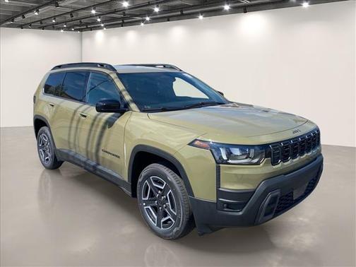 41 2026 Jeep Cherokee LAREDO/LIMITED