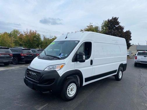 2025 RAM ProMaster 2500 High Roof