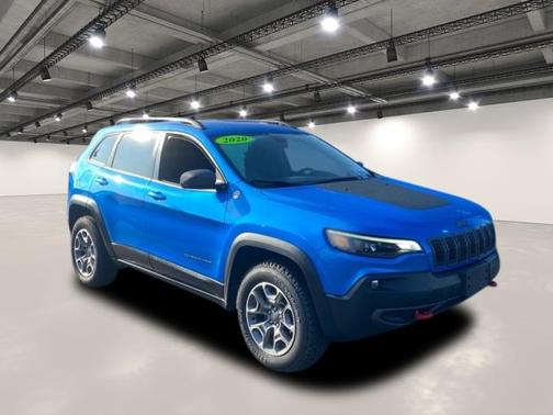 2020 Jeep Cherokee Trailhawk