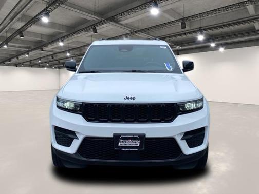 2022 Jeep Grand Cherokee Altitude