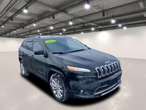 2017 Jeep Cherokee Overland