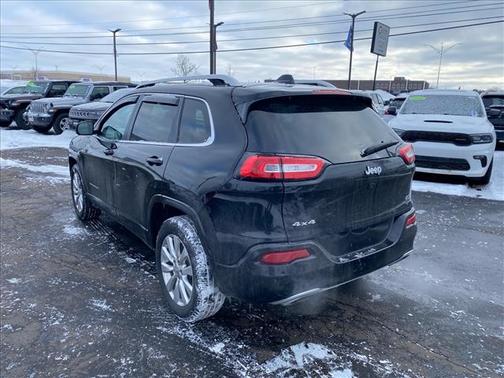2017 Jeep Cherokee Overland
