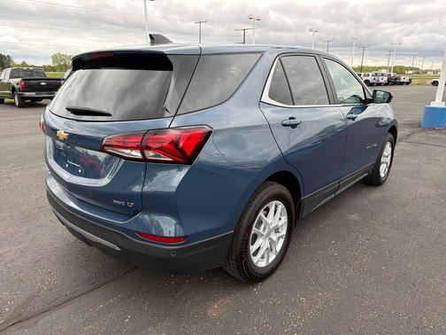 Lakeshore Blue Metallic 2024 Chevrolet Equinox LT
