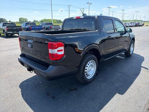 Black 2026 Ford Maverick XL
