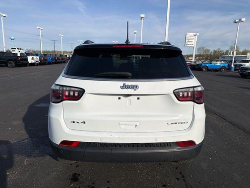 Bright White Clearcoat 2025 Jeep Compass Limited