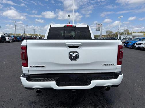 Bright White Clearcoat 2022 RAM 1500 Laramie