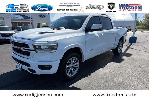 Bright White Clearcoat 2022 RAM 1500 Laramie