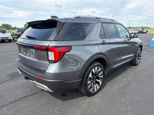 Gray Metallic 2026 Ford Explorer Platinum