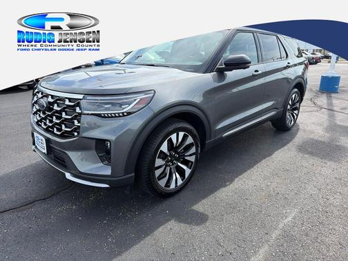 Gray Metallic 2026 Ford Explorer Platinum