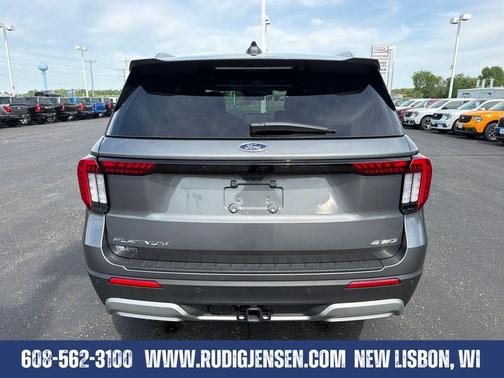 Gray Metallic 2026 Ford Explorer Platinum