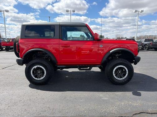 Race Red 2023 Ford Bronco Outer Banks