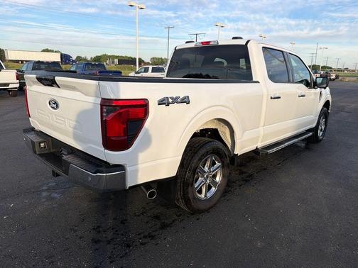 White 2024 Ford F-150 XLT