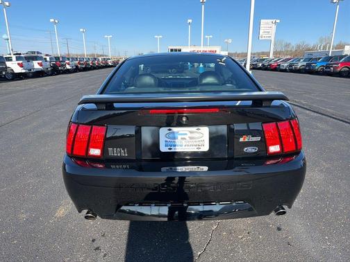 2004 Ford Mustang Mach I